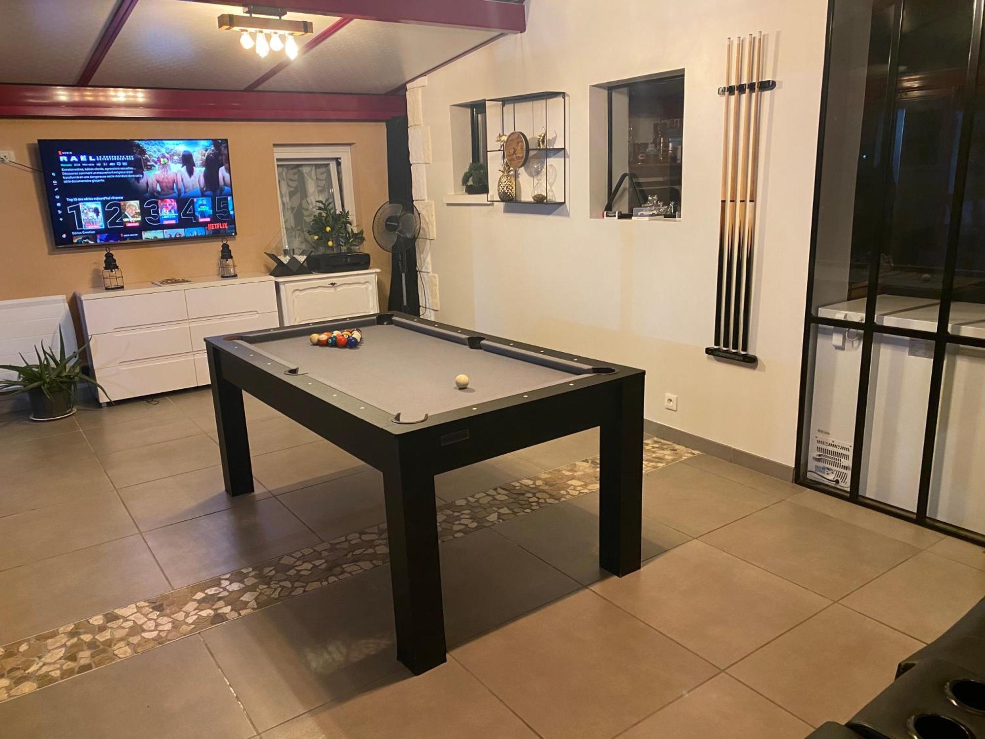 Dependance Avec Billard A Proximite Zenith Rouen Hotel Льо Гранд Кевили Екстериор снимка